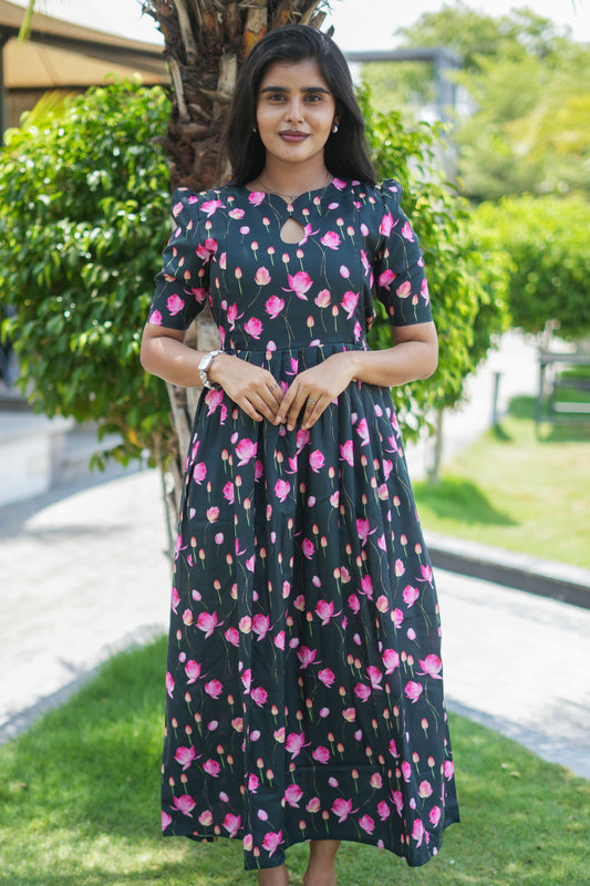 Zipper Feeding Maxi Navy Tulip