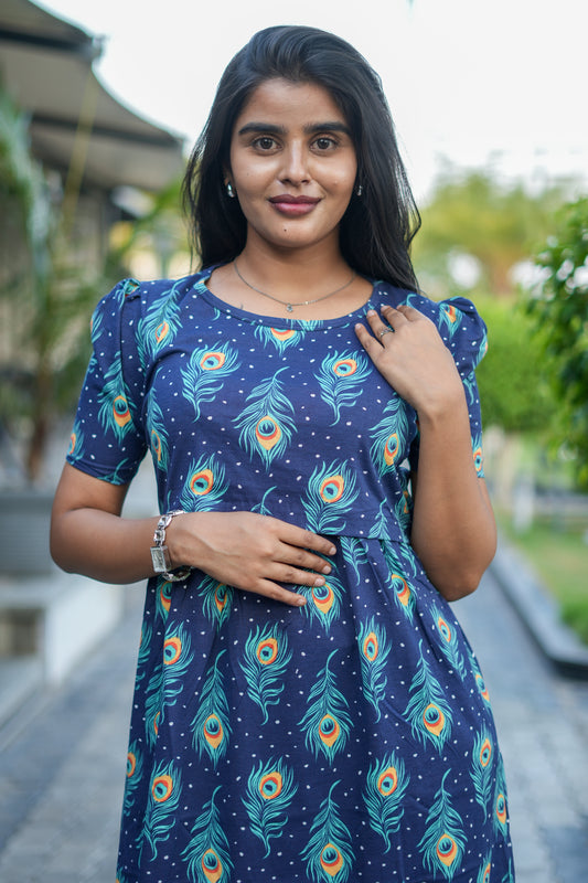 Capri Feeding Wear with Puff Sleeve Navy feather