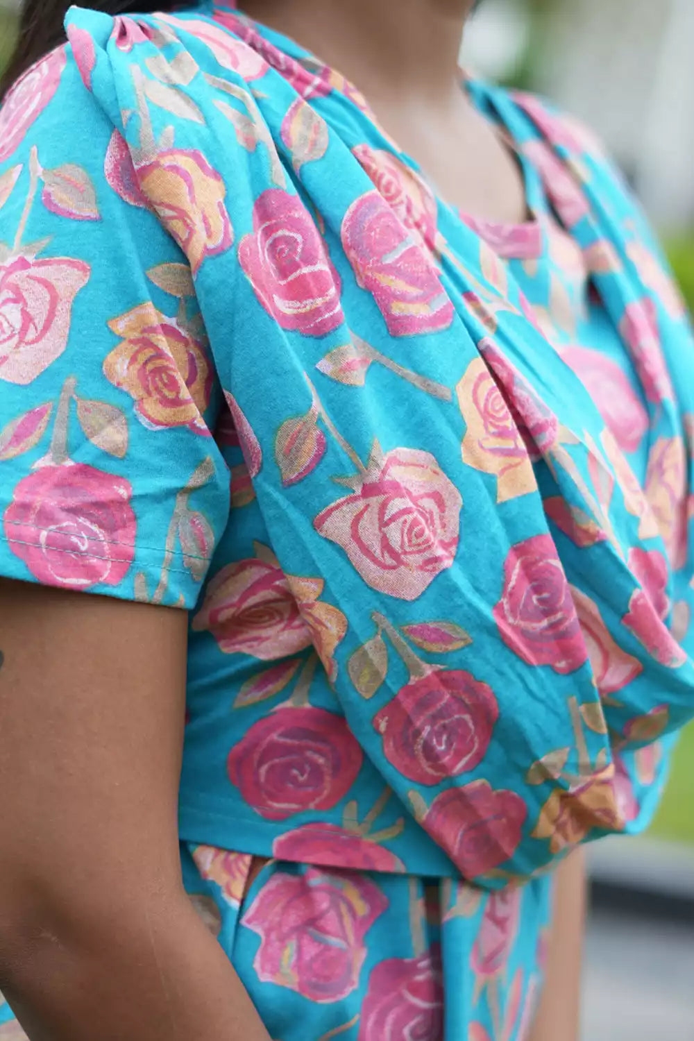 Zipless Maternity Wear Feeding with Shawl Blue Rose