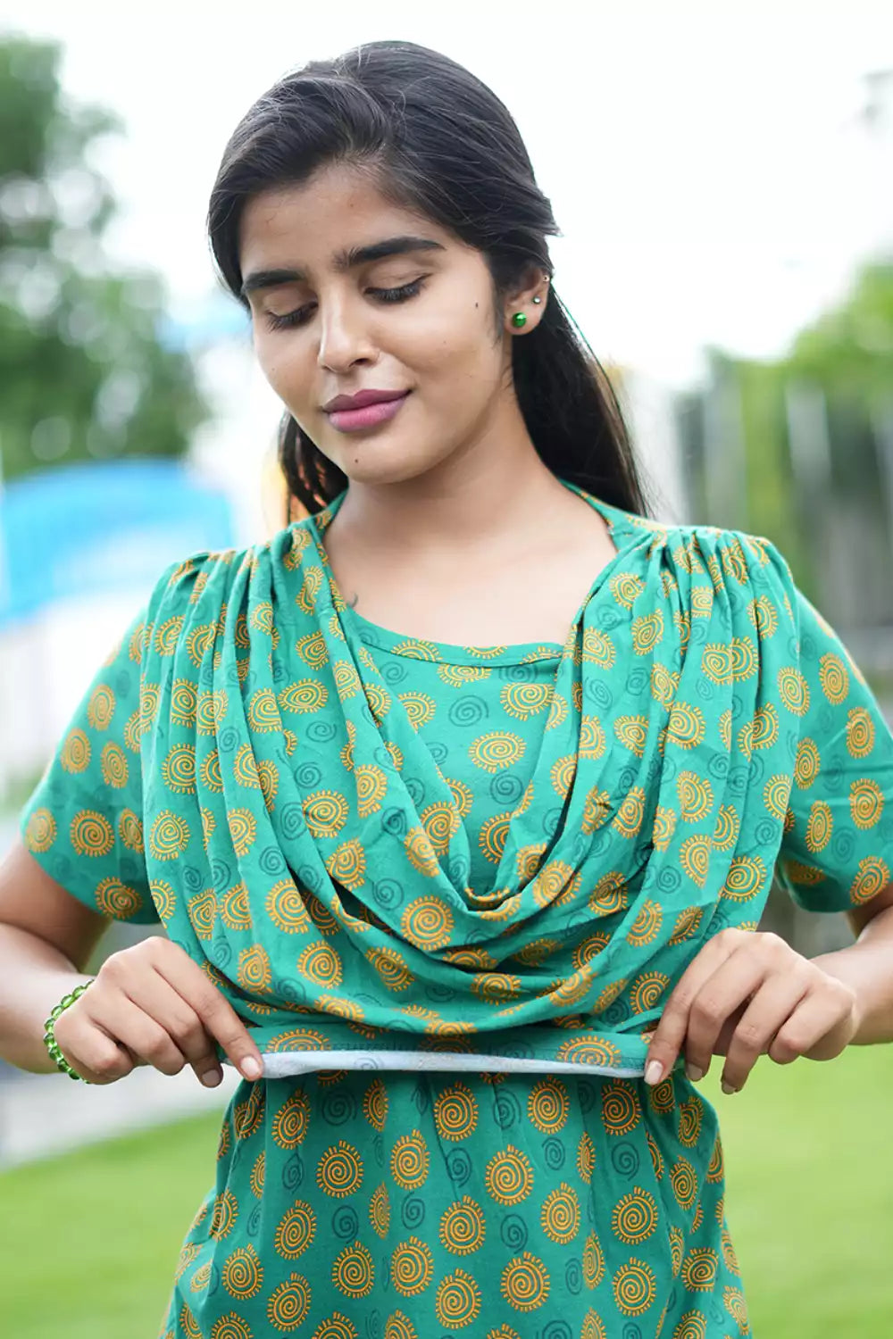 Zipless Maternity Wear Feeding with Shawl Green Sandal
