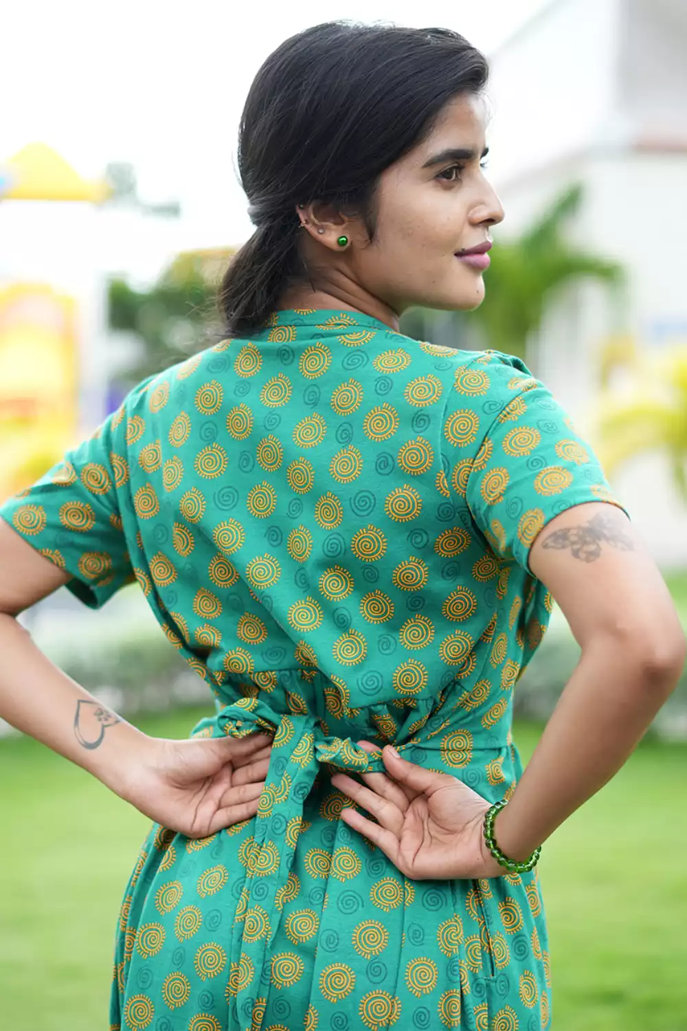 Zipless Maternity Wear Feeding with Shawl Green Sandal