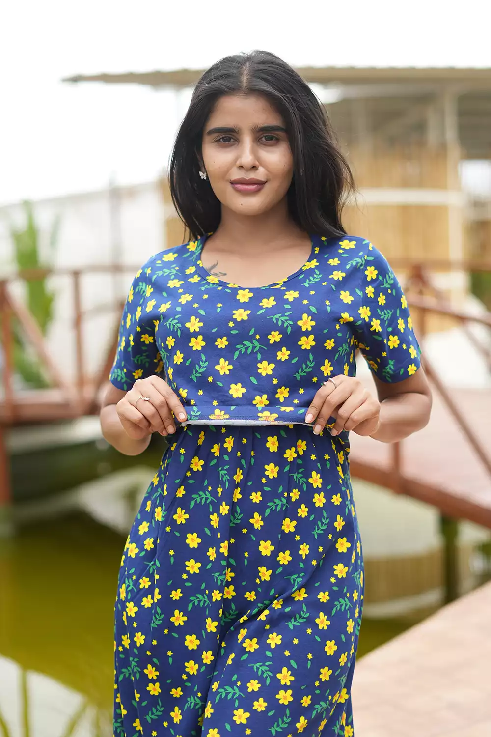 Zipless Feeding Maternity Wear without Puff Sleeve Navy Yellow