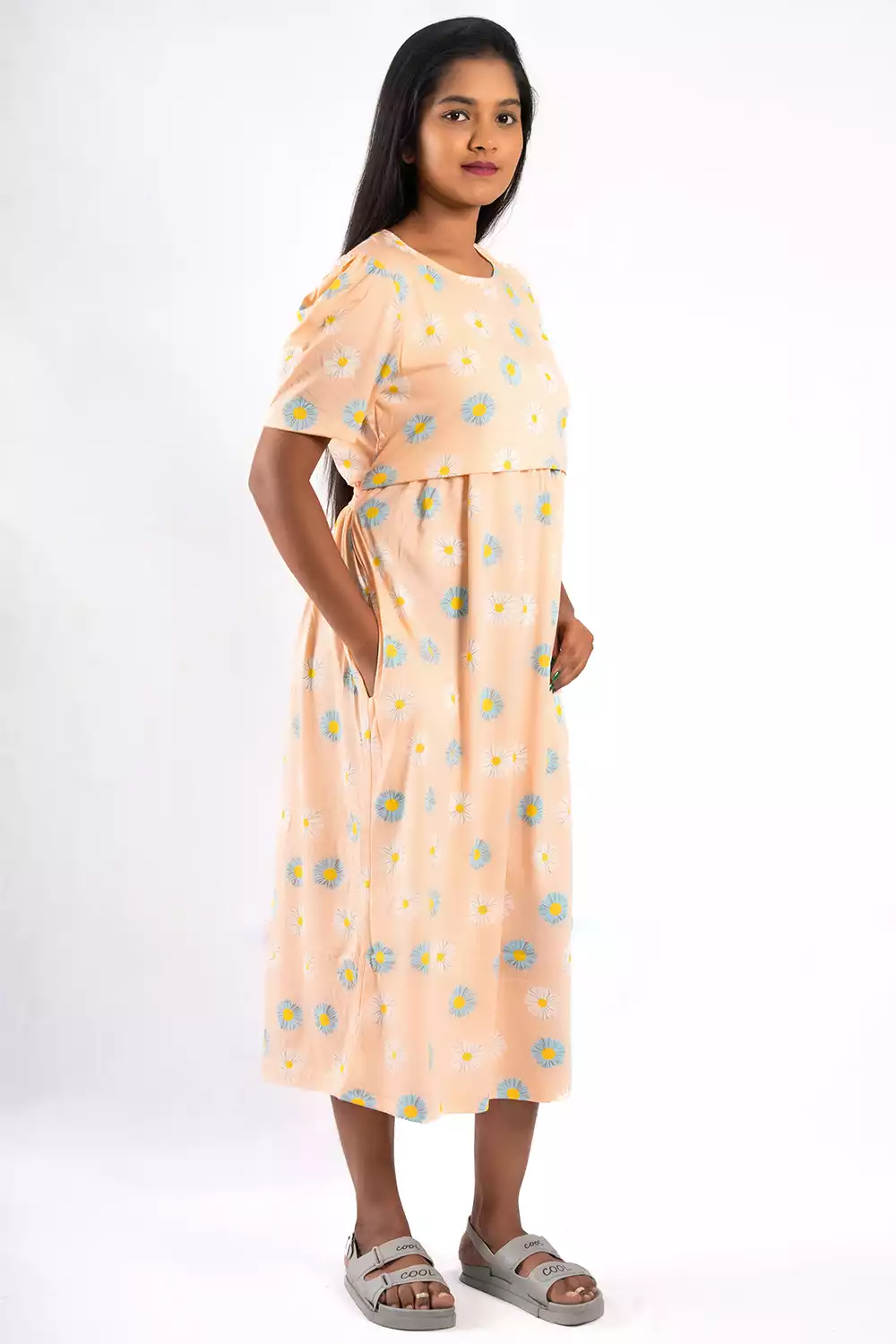 Capri Feeding Wear with Puff Sleeve Orange flower