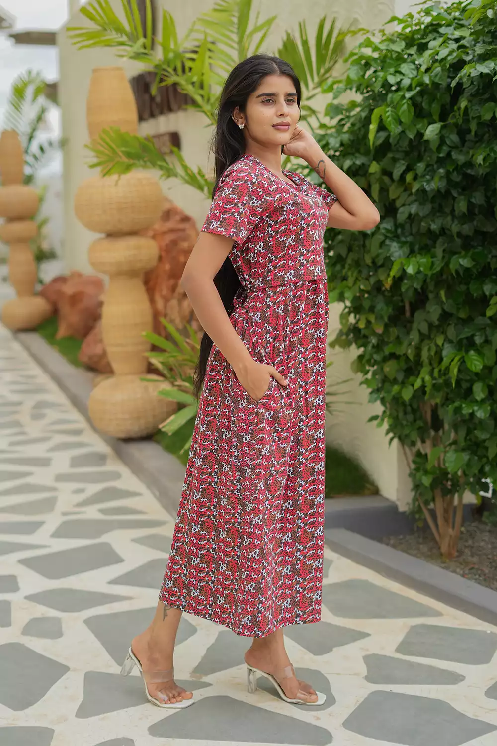Zipless Feeding Maternity Wear without Puff Sleeve Red Brown