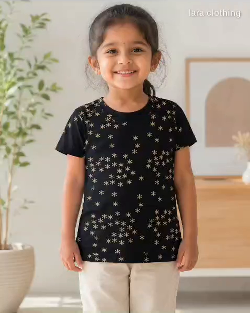 Girls Tshirt Black Star