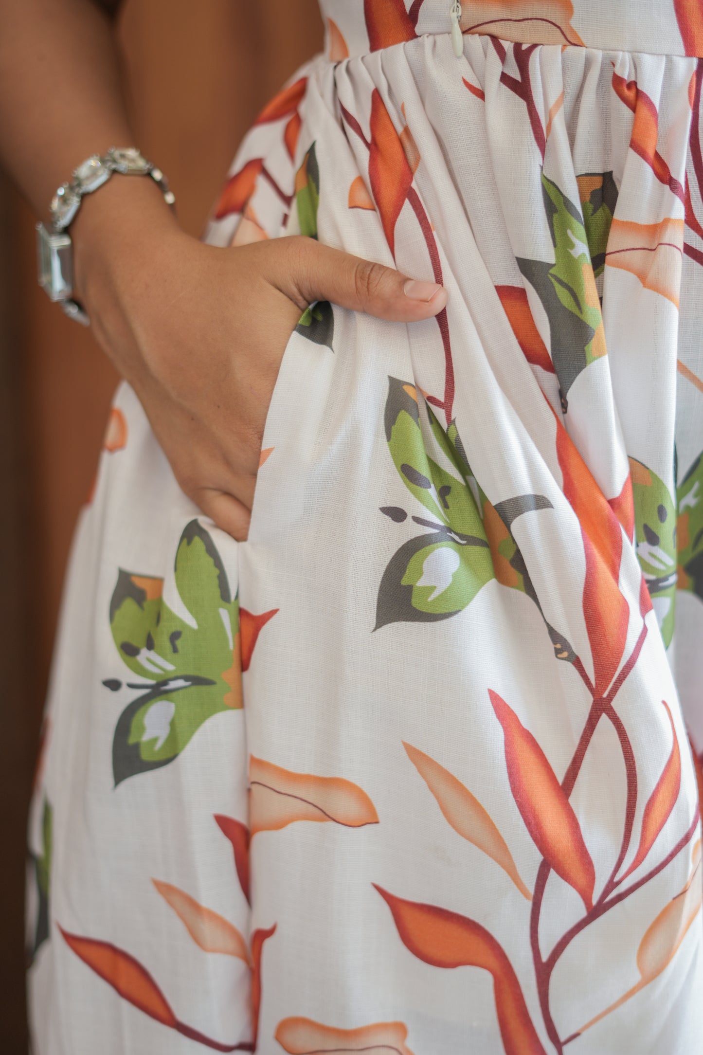 Zipper Feeding Maxi White Floral