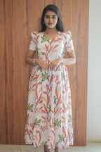 Zipper Feeding Maxi Half White Floral | B - 009