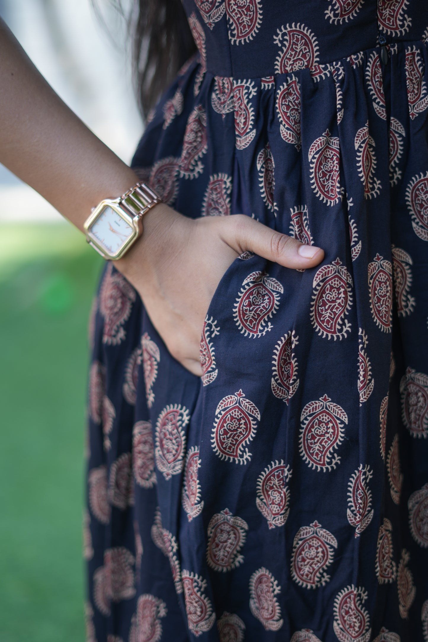 Zipper Feeding Maxi Silk Mango Floral