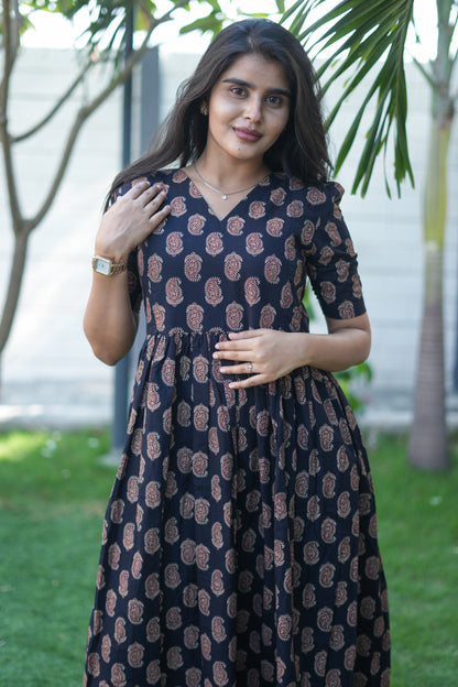 Zipper Feeding Maxi Silk Mango Floral