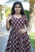 Zipper Feeding Maxi Wine Grace B - 013