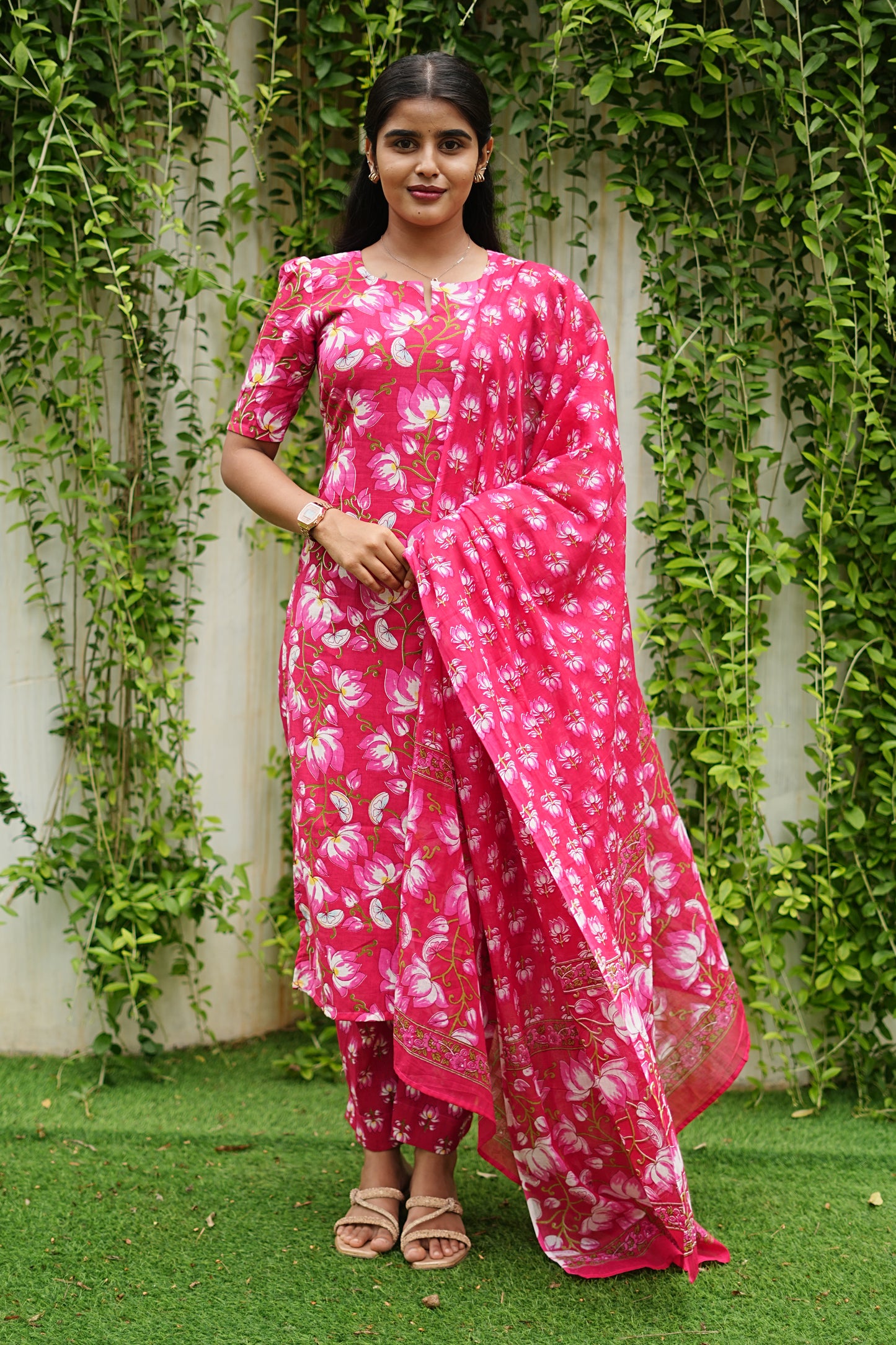 Lara Pink Muse Blossom – 3 Piece Suit Set | LCSP 025