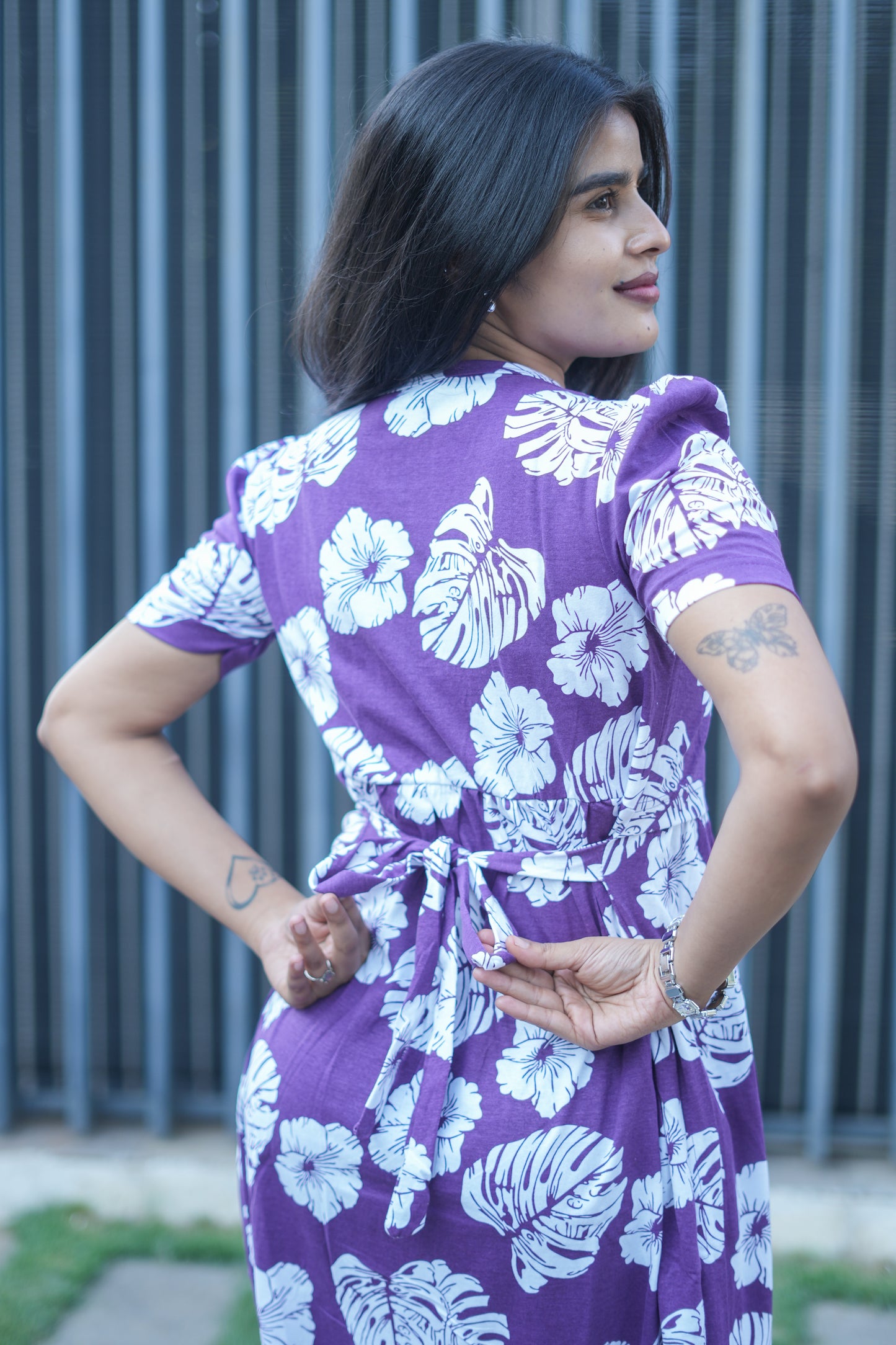 Zipless Feeding Maternity Wear with Puff Sleeve Purple White Leaf