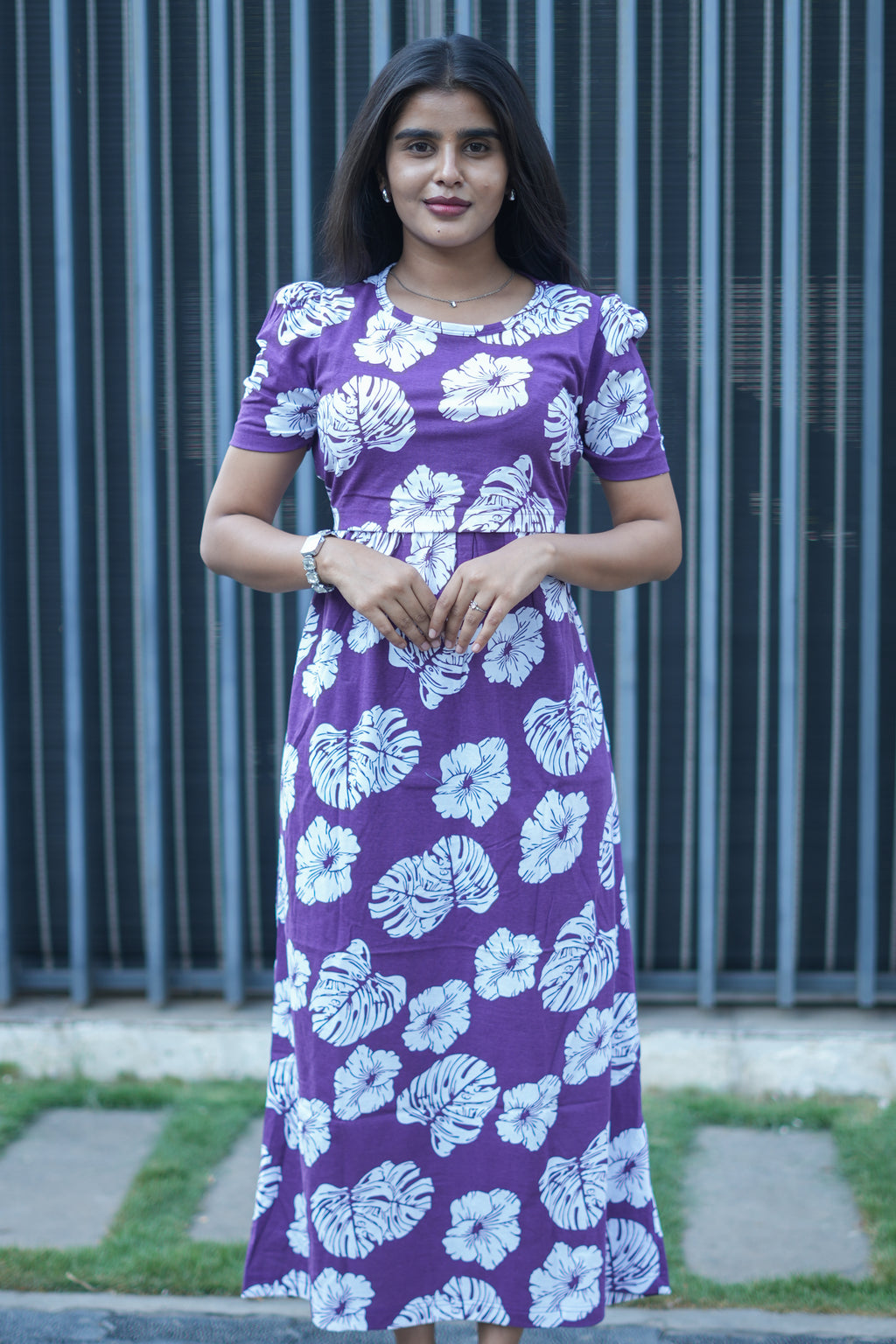 Zipless Feeding Maternity Wear with Puff Sleeve Purple White Leaf