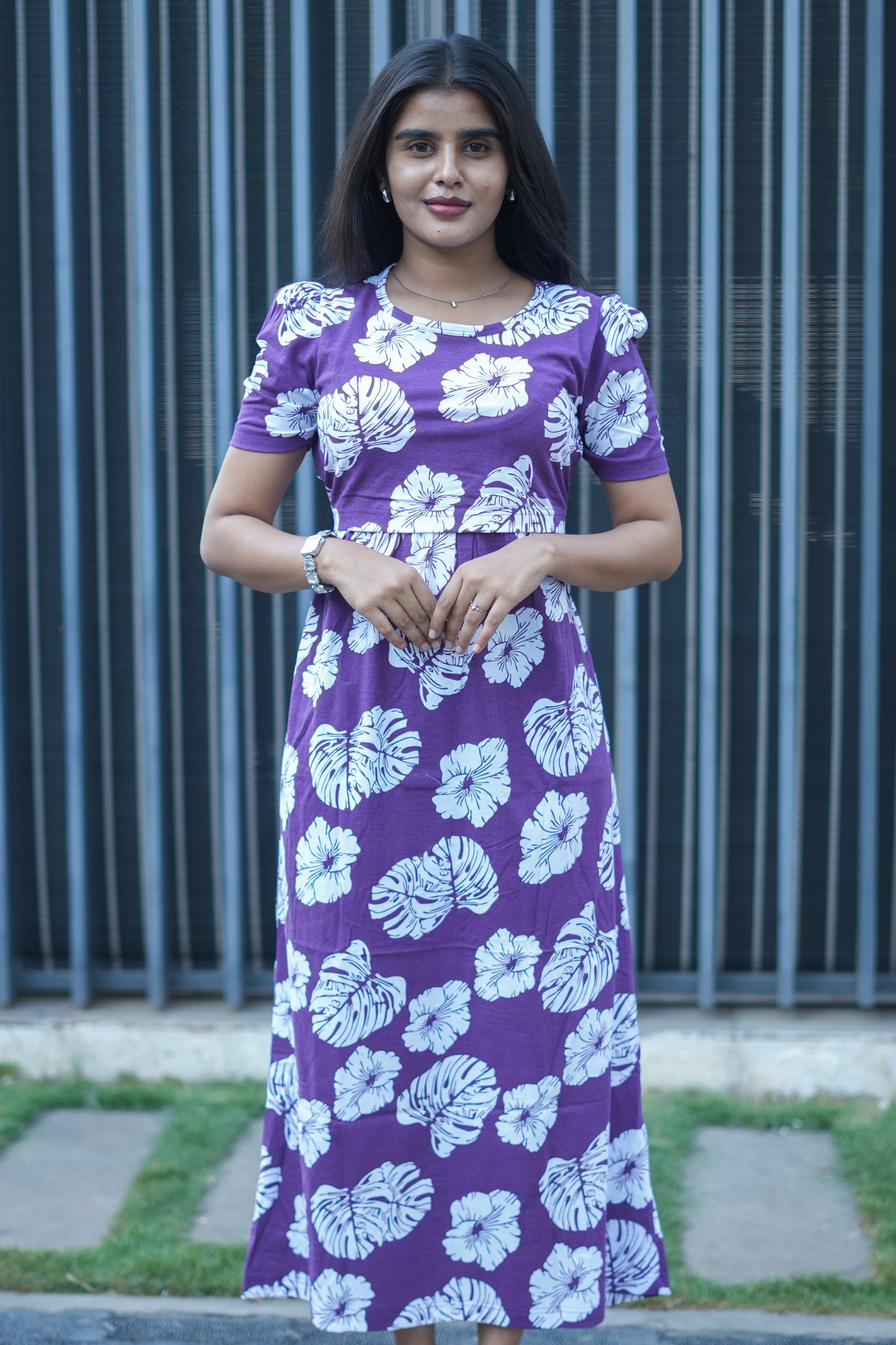 Zipless Feeding Maternity Wear with Puff Sleeve Purple White Leaf