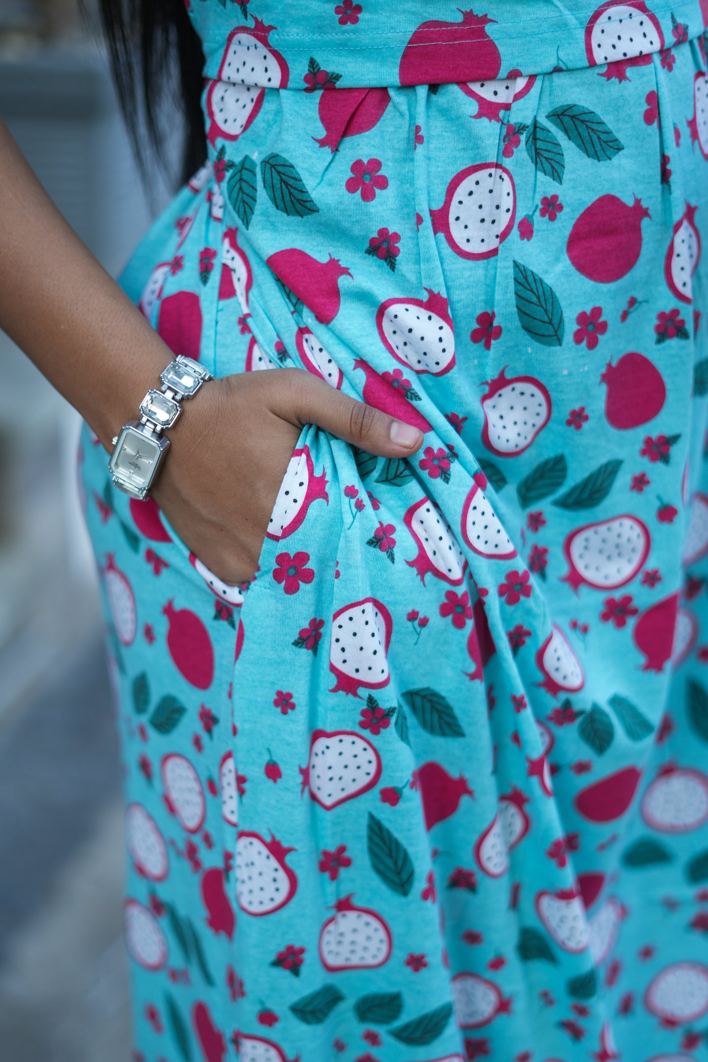 Zipless Feeding Maternity Gown Blue Pomegranate - Puff sleeve 52 inches