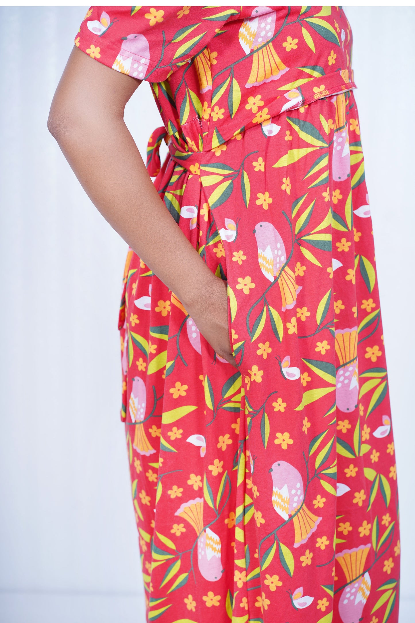 Zipless Feeding Maternity Gown Red Leaf- Puff sleeve 52 inches