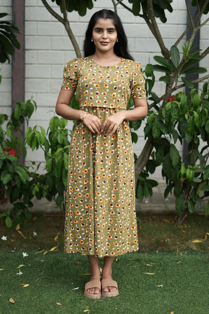 Capri Feeding Wear with Puff Sleeve Green Sunflower