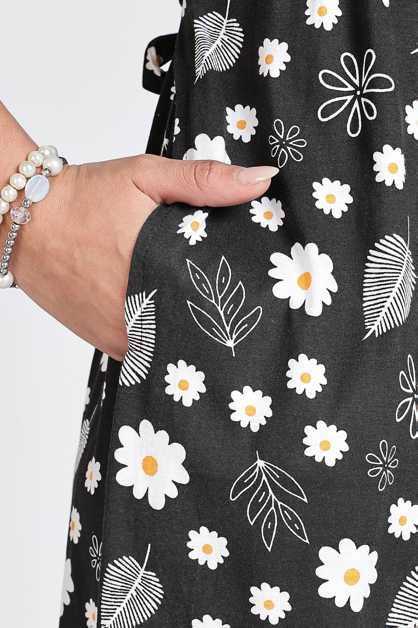 Zipless Feeding Maternity Gown- Puff sleeve 52 inches