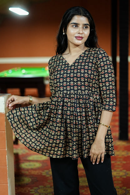 Women's Black Petals Floral Printed Peplum Top