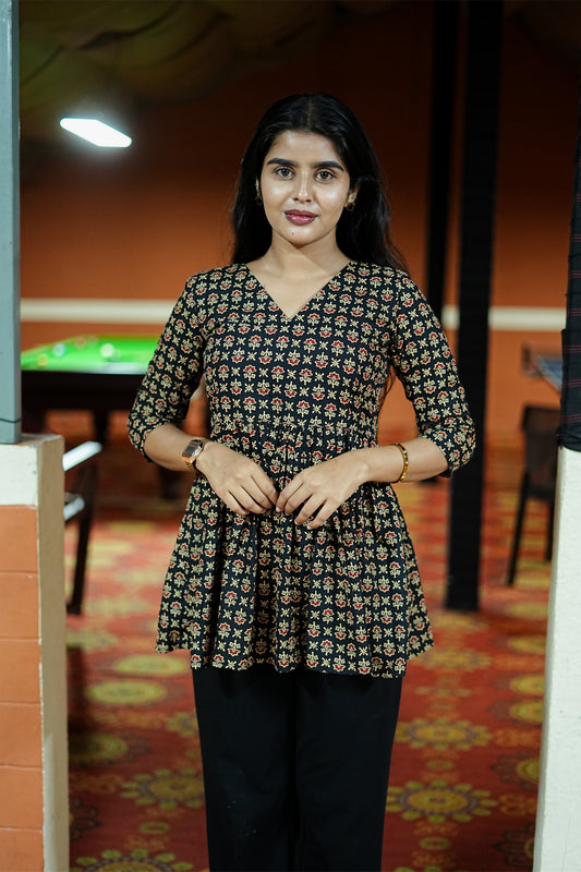 Women's Black Petals Floral Printed Peplum Top