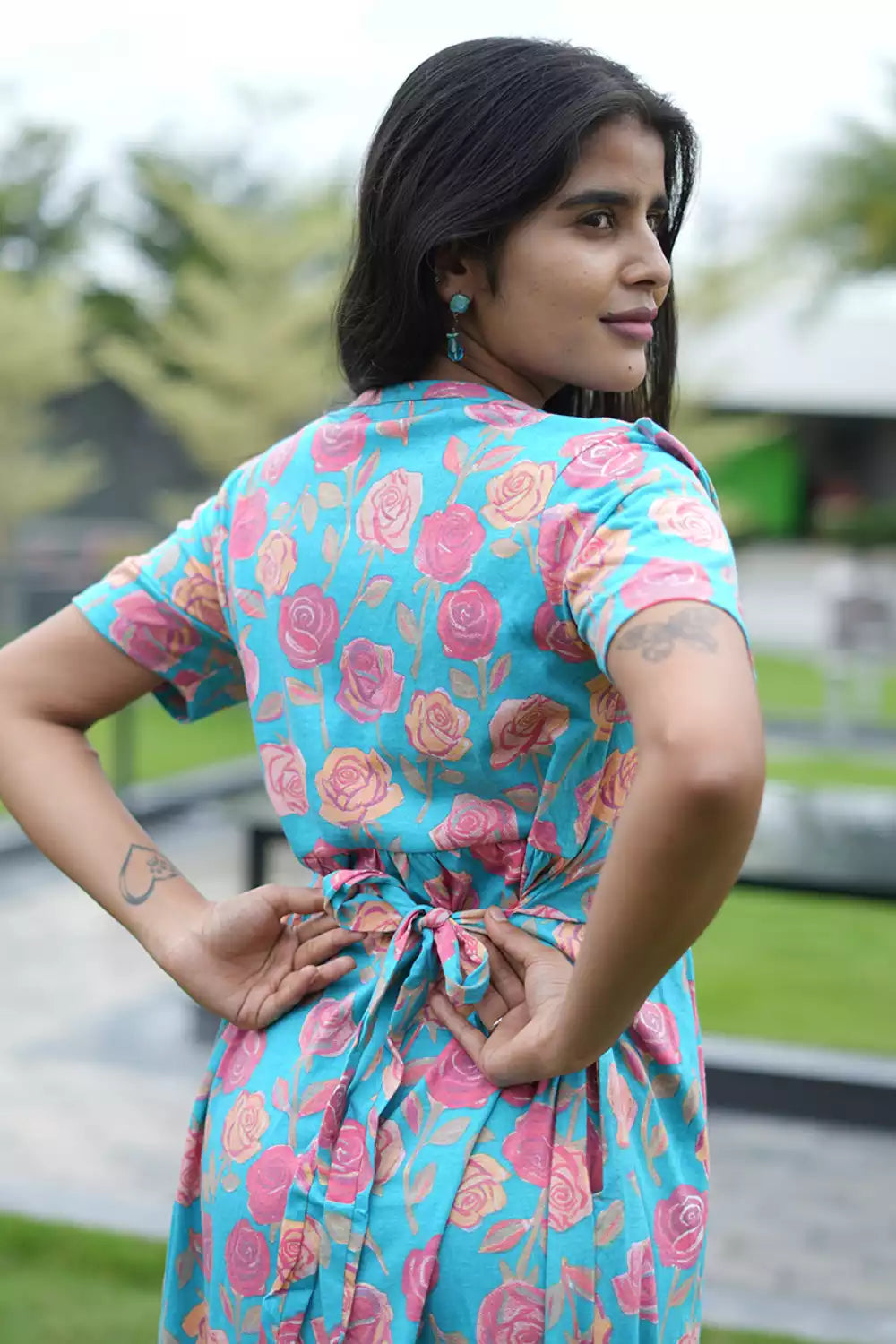 Zipless Maternity Wear Feeding with Shawl Blue Rose