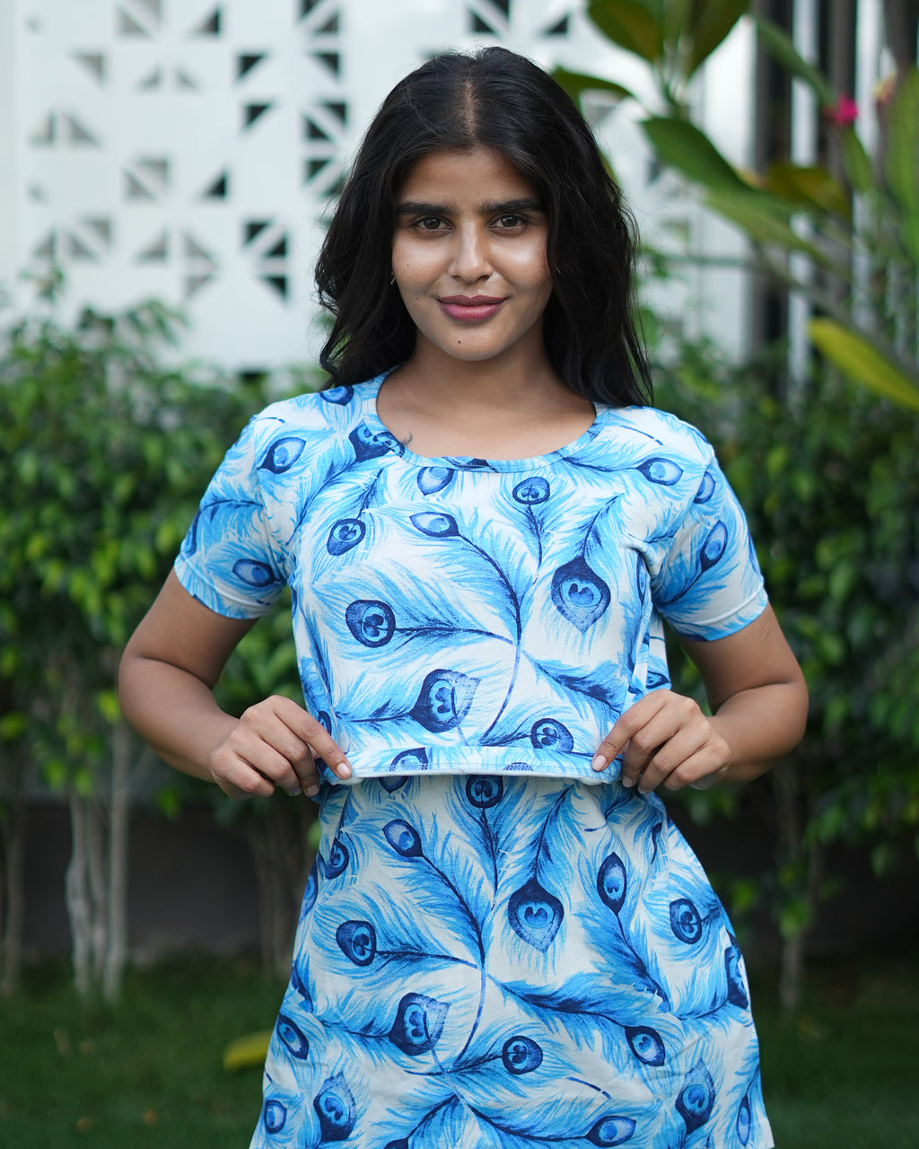 Zipless feeding maternity Co-Ords Blue Feather