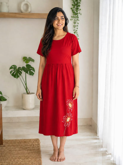 Capri Feeding Wear with Puff Sleeve Plain Red petals