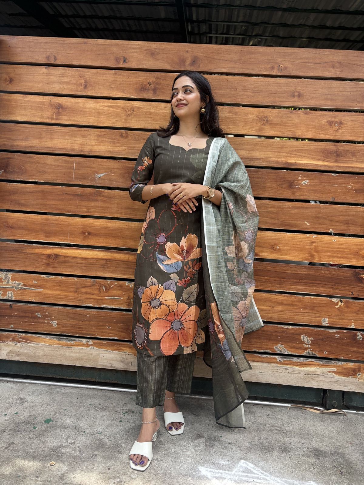 Lara’s Olive Bloom Floral Ethnic 3-Piece Set |  G - 007