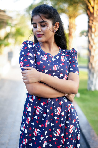 Zipless Feeding Maternity Gown Navy us- Puff sleeve 52 inches