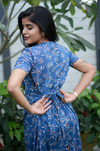 Zipless Maternity Wear Feeding with Shawl Navy rose floral
