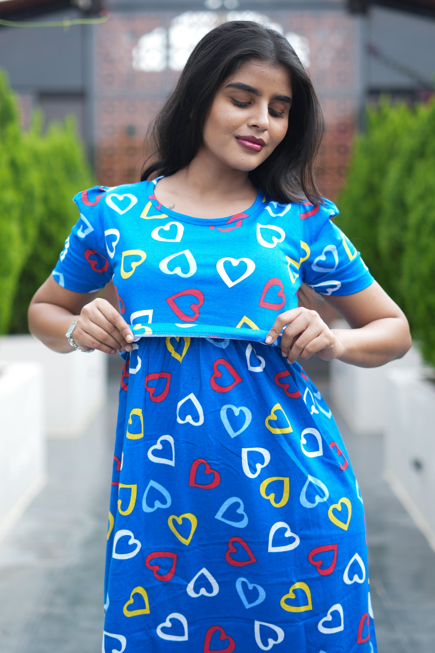 Zipless Feeding Wear Royal Blue Heart 42 Inches