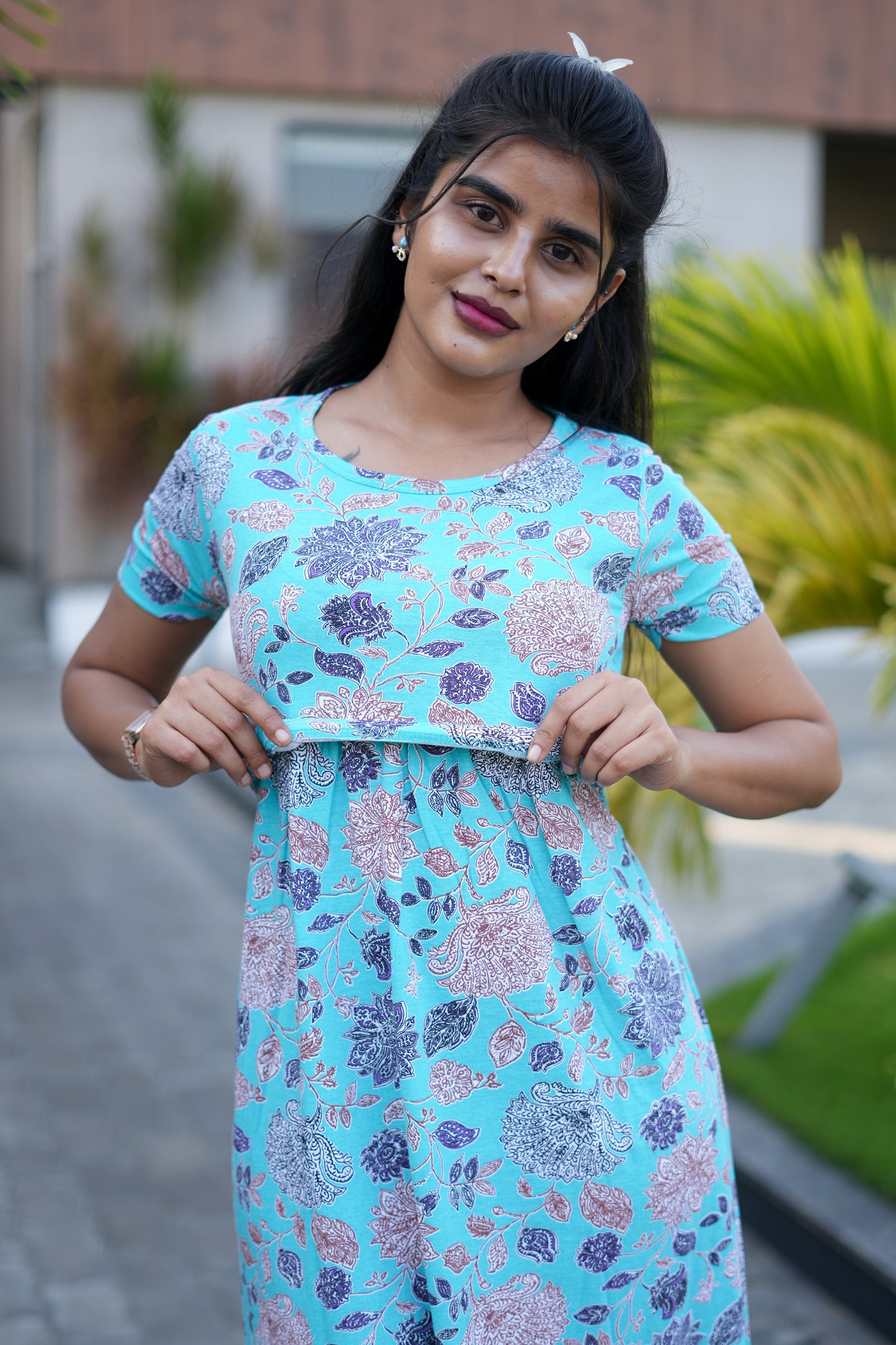 Zipless Feeding Maternity Wear without Puff Sleeve Sea Blue Floral
