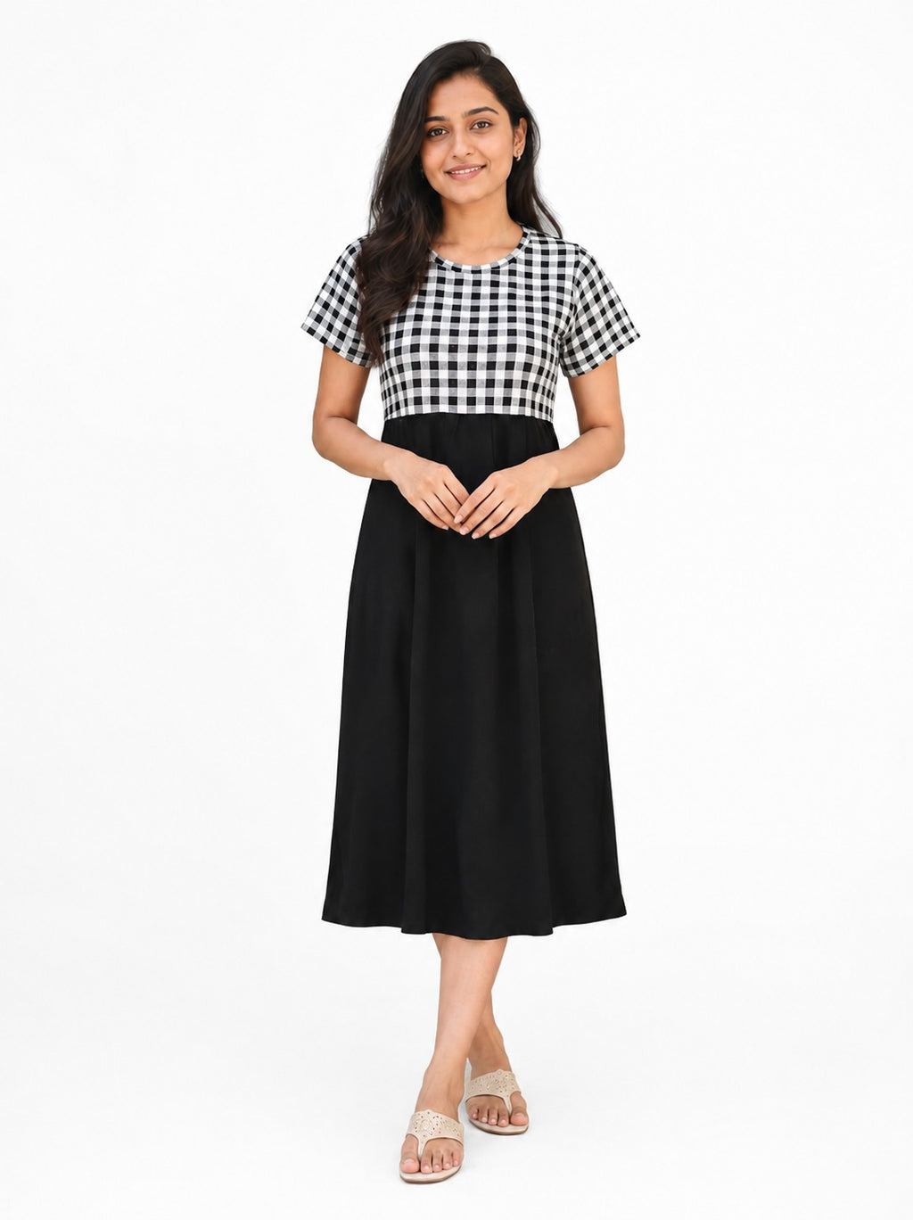 Capri Feeding Wear without Puff Sleeve Plain Black Checkers